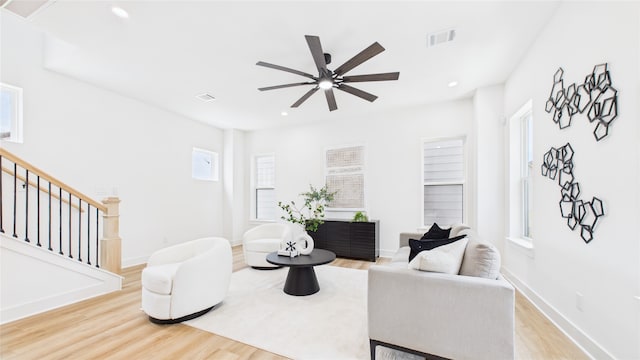 1637 Beall St, Houston, TX 77008 - sitting room with wood finished floors, plenty of natural light, a ceiling fan, and recessed lighting