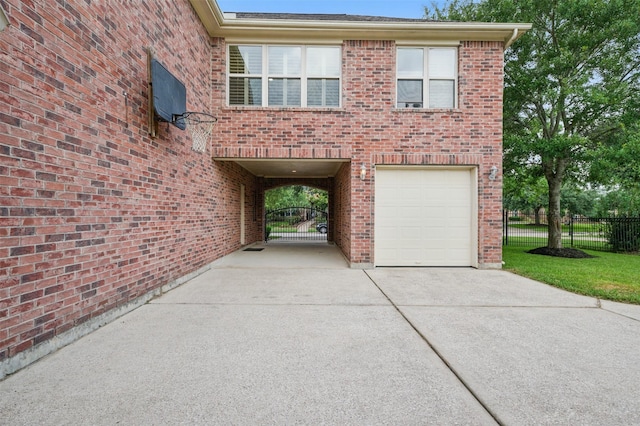 3602 Lindhaven Dr, Pearland, TX 77584 - garage featuring driveway