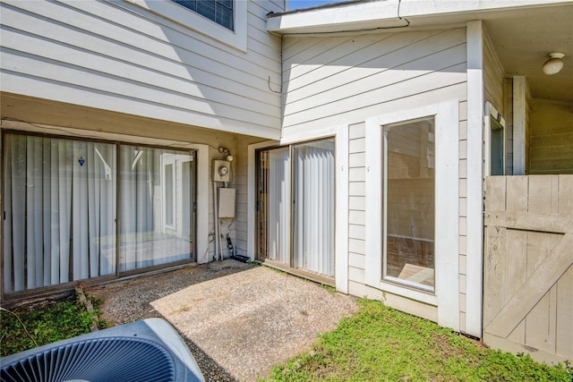 6103 Ludington Dr Unit 4-941, Houston, TX 77035 - view of doorway to property