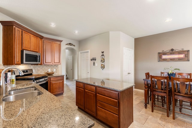 19502 Valkyrie Dr, Spring, TX 77379 - photo 9