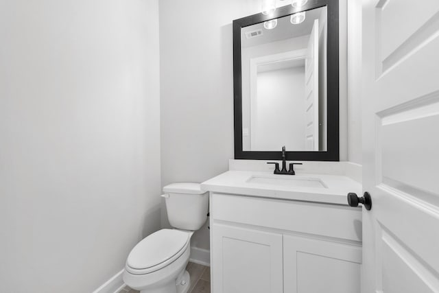 24727 Lobelia Garden Ln, Katy, TX 77493 - half bath featuring toilet, vanity, and baseboards
