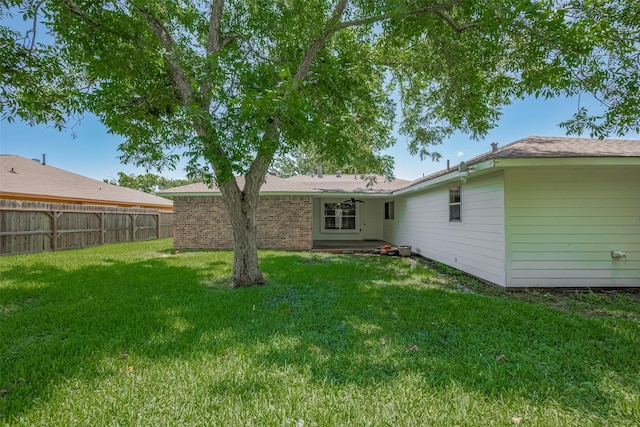 8411 Misty Vale Ln, Houston, TX 77075 - view of rear view of property