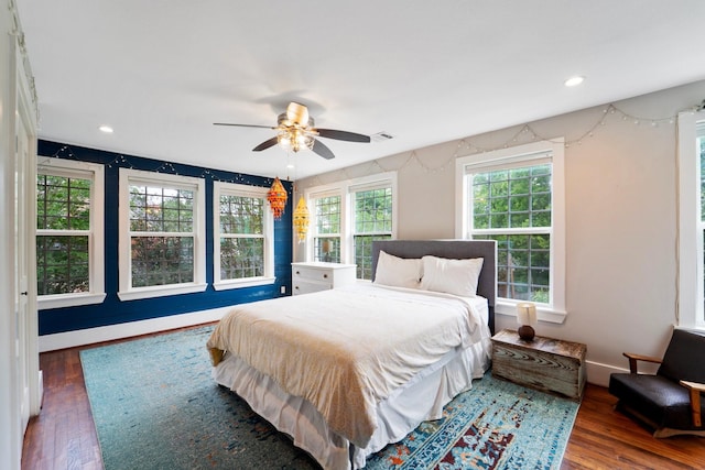 3222 Oakmont St, Houston, TX 77021 - bedroom featuring wood finished floors, recessed lighting, and ceiling fan