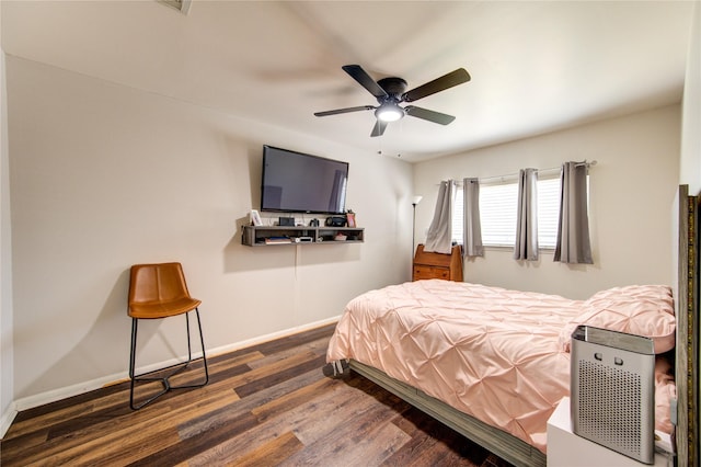 2246 Triway Ln, Houston, TX 77043 - bedroom with wood finished floors, baseboards, and ceiling fan
