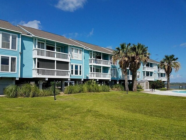 500 Tiki Dr Unit 104B, Tiki Island, TX 77554 - photo 23