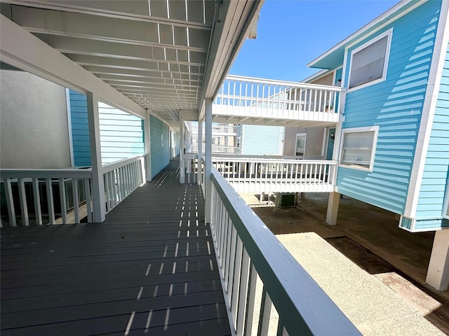 500 Tiki Dr Unit 104B, Tiki Island, TX 77554 - photo 22