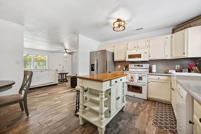 314 County Road 3433, Cleveland, TX 77327 - photo 2