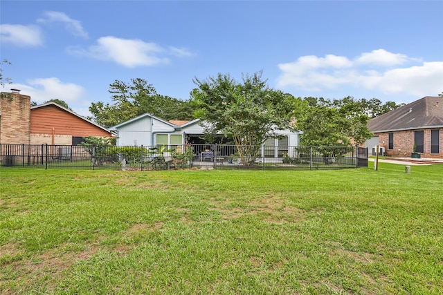 12121 Maverick Dr, Willis, TX 77378 - view of yard