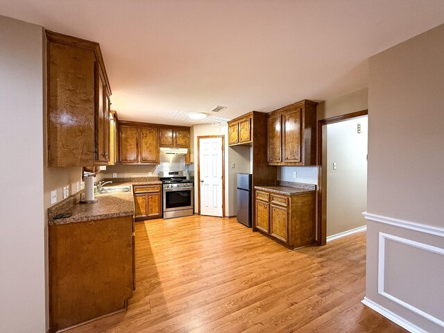 931 12th St, Dickinson, TX 77539 - photo 12