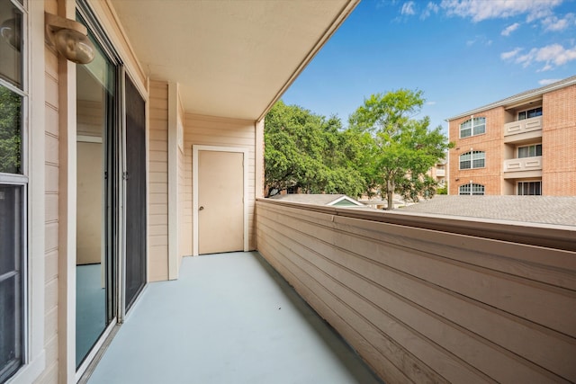 2111 Welch St Unit A123, Houston, TX 77019 - view of balcony