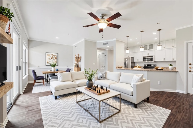 2111 Welch St Unit A123, Houston, TX 77019 - living room featuring wood finished floors, a ceiling fan, baseboards, crown molding, and recessed lighting
