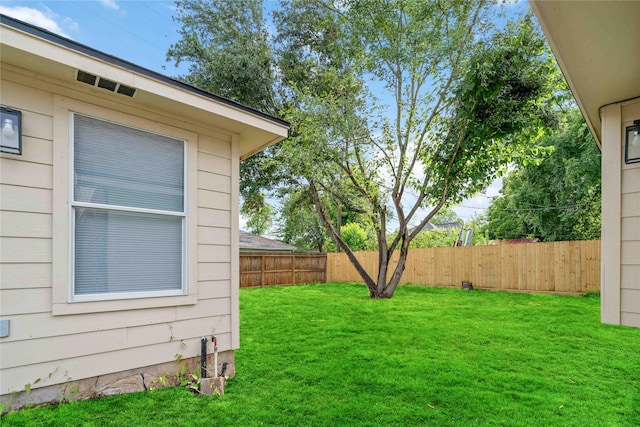 5847 Southington St, Houston, TX 77033 - view of fenced backyard