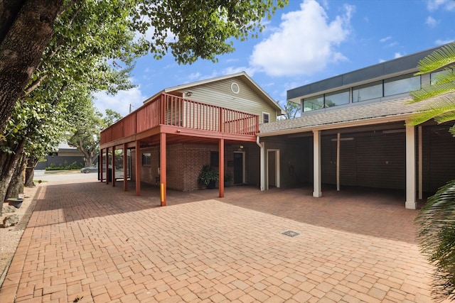 1112 Jackson Blvd, Houston, TX 77006 - view of front of property featuring a wooden deck
