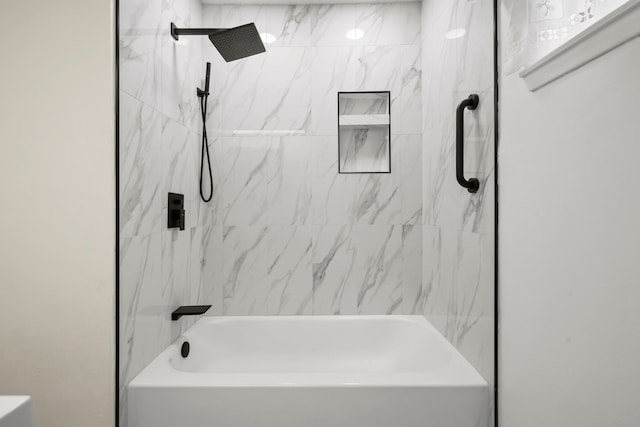 10507 Stockman Ln, Sugar Land, TX 77498 - full bath with washtub / shower combination