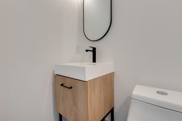 1730 Wakefield Dr, Houston, TX 77018 - bathroom with vanity and toilet