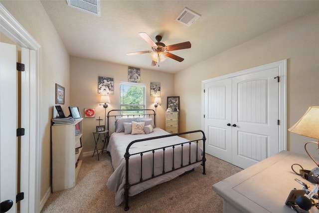 5112 E Settlers Bnd, Montgomery, TX 77316 - bedroom featuring carpet floors, a closet, and ceiling fan