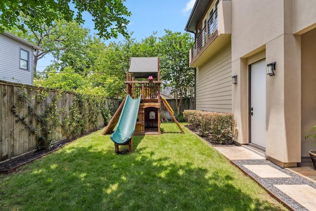 815 E 27th St, Houston, TX 77009 - view of playground