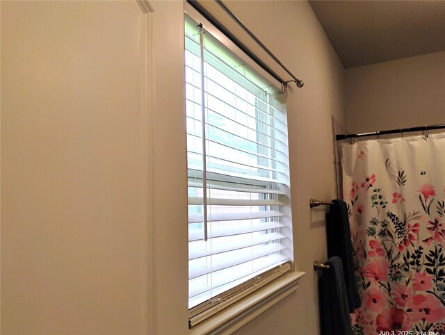 1204 Parkhurst Ave, Cleveland, TX 77327 - photo 24
