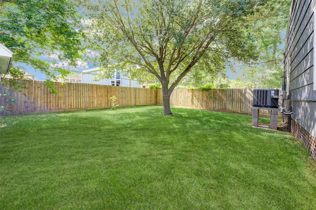 502 Enid St, Houston, TX 77009 - view of yard with central air condition unit