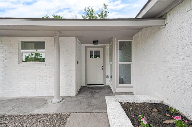 10623 Dunvegan Way, Houston, TX 77013 - view of exterior entry with brick siding