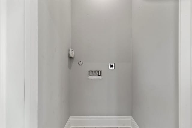 1509 Summer St, Houston, TX 77007 - laundry area featuring hookup for an electric dryer, washer hookup, and baseboards