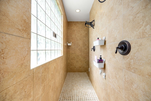 6019 Majestic Pines Dr, Houston, TX 77345 - bathroom with a tile shower
