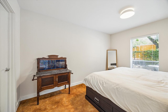 2720 La Branch St, Houston, TX 77004 - bedroom with baseboards