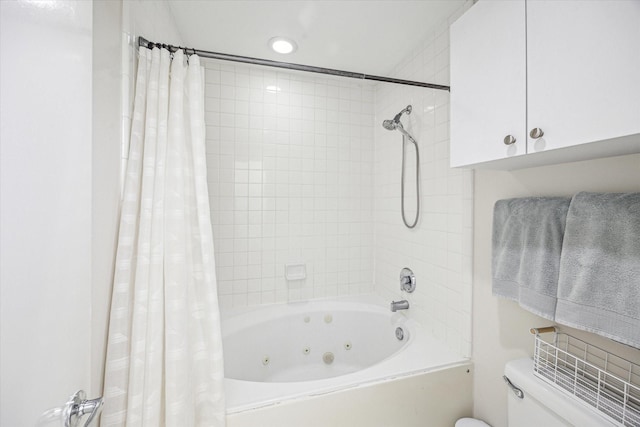 2720 La Branch St, Houston, TX 77004 - full bath with a combined bath / shower with jetted tub, toilet, and recessed lighting