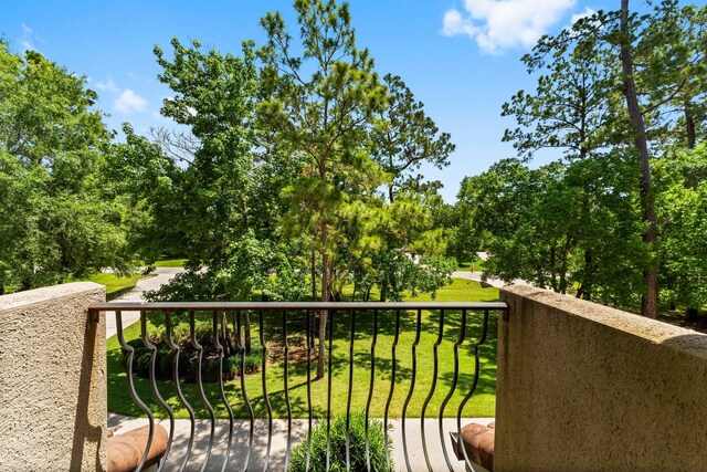 4022 Hidden Winds Dr, Spring, TX 77386 - view of balcony