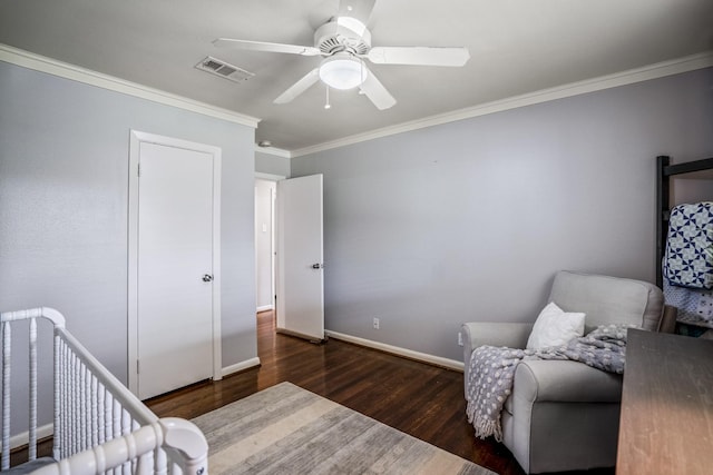 10207 Chatterton Dr, Houston, TX 77043 - bedroom featuring wood finished floors, crown molding, baseboards, and ceiling fan