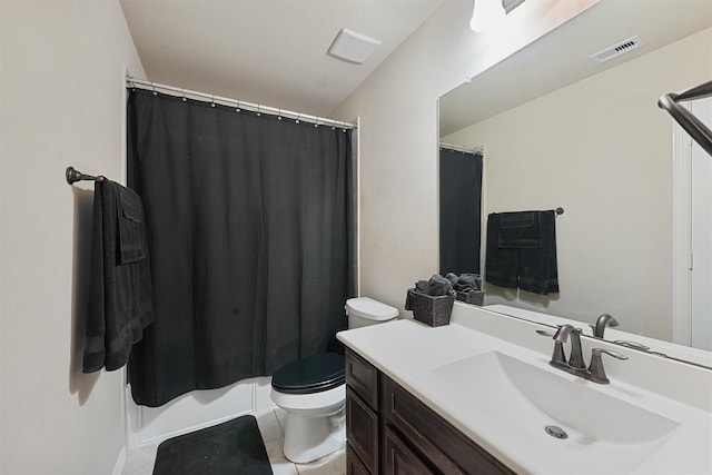 18110 Berry Garden Ln, Spring, TX 77379 - full bath with vanity, toilet, tile patterned flooring, and shower / bath combo with shower curtain