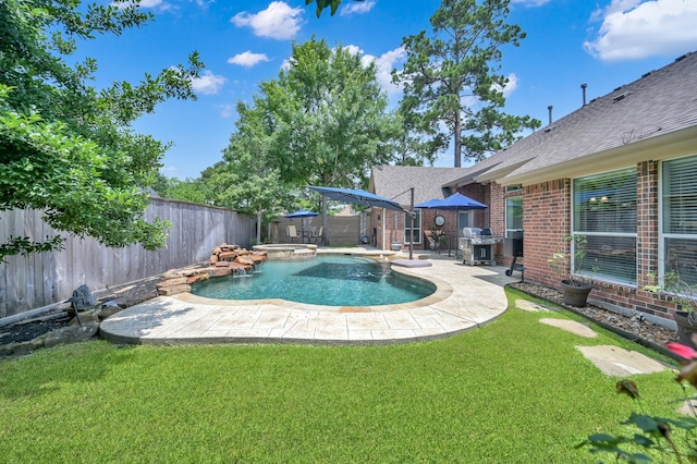 16923 Fondness Park Dr, Spring, TX 77379 - view of pool with a patio, a pool with connected hot tub, and grilling area