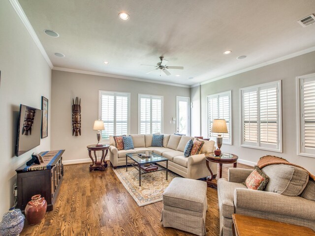 221 W 25th St Unit A, Houston, TX 77008 - living area with ceiling fan, baseboards, wood finished floors, crown molding, and recessed lighting