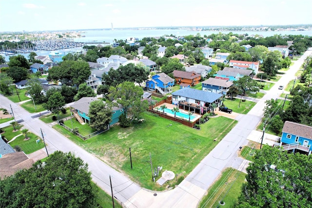 524 Clear Lake Rd, Clear Lake Shores, TX 77565