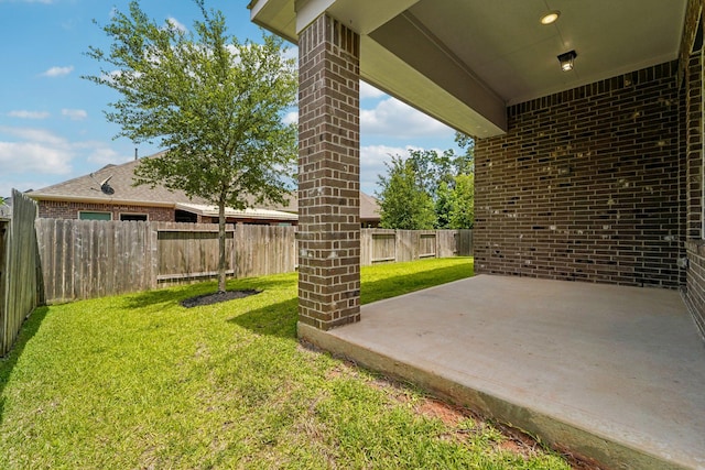 103 Catesby Ct, Conroe, TX 77304 - view of yard featuring a patio