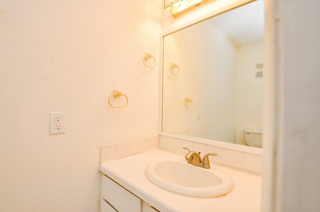 9350 Country Creek Dr Unit 5, Houston, TX 77036 - bathroom with vanity and toilet