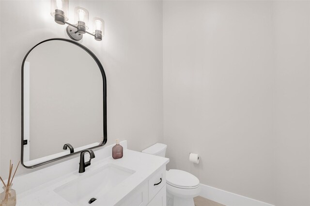 407 Sikes St, Houston, TX 77018 - bathroom with toilet and vanity