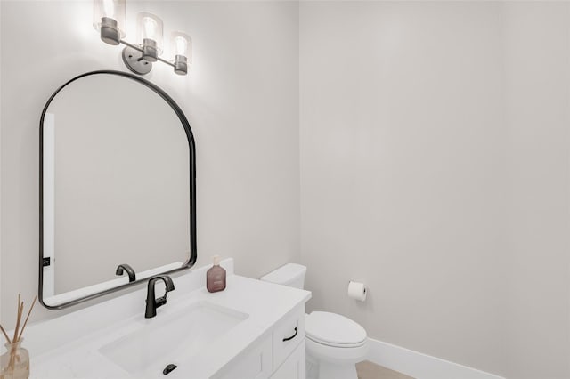 407 Sikes St, Houston, TX 77018 - half bathroom featuring toilet and vanity