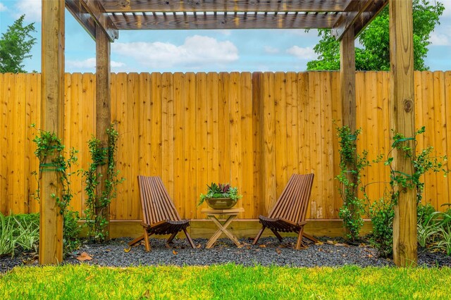 407 Sikes St, Houston, TX 77018 - view of patio featuring a pergola