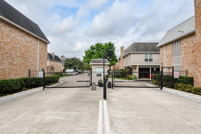 2230 S Piney Point Rd Unit 212, Houston, TX 77063 - photo 2