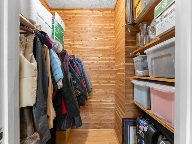 563 12th St, Bay City, TX 77414 - spacious closet featuring wood finished floors