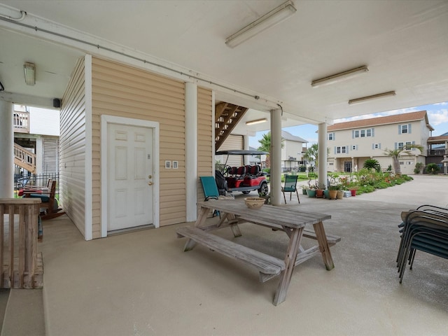 502 Westerly Dr, Tiki Island, TX 77554 - view of patio