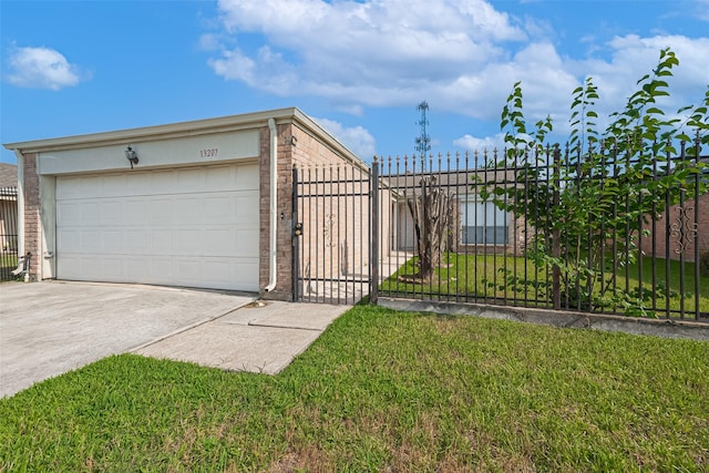 13207 Robinglen Dr, Houston, TX 77083 - garage with driveway