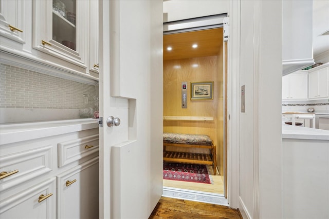 1216 Potomac Dr, Houston, TX 77057 - detailed view of wood finished floors