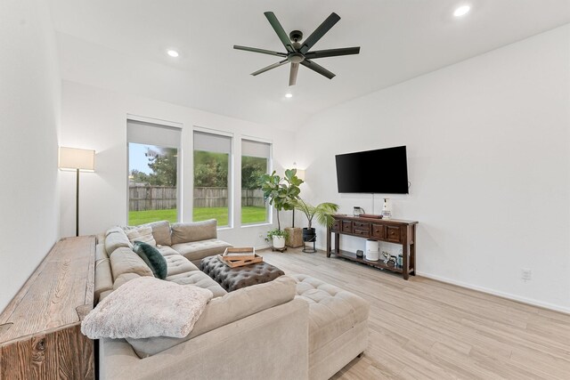 5160 Andorra Bend Ln, Porter, TX 77365 - living area with ceiling fan, light wood-style floors, recessed lighting, baseboards, and vaulted ceiling