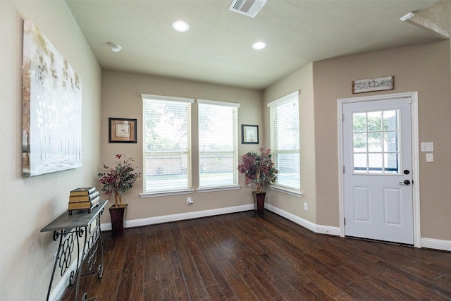 27619 Dalton Bluff Ct, Katy, TX 77494 - entrance foyer featuring wood finished floors, baseboards, and recessed lighting