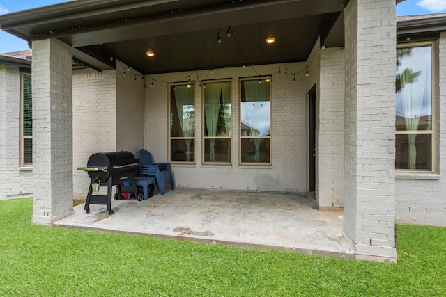 17460 Chestnut Cove Dr, Conroe, TX 77302 - view of patio / terrace with area for grilling