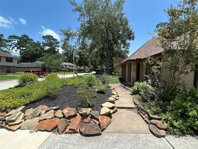 2718 Silver Falls Dr, Kingwood, TX 77339 - view of yard
