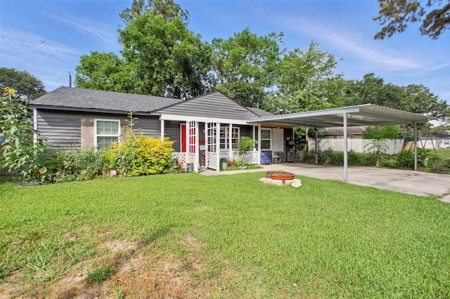 603 Briarwood Dr, Baytown, TX 77520 - ranch-style house with driveway