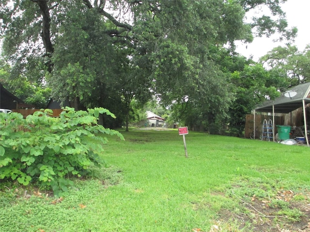 2115 Carolina St, Baytown, TX 77520